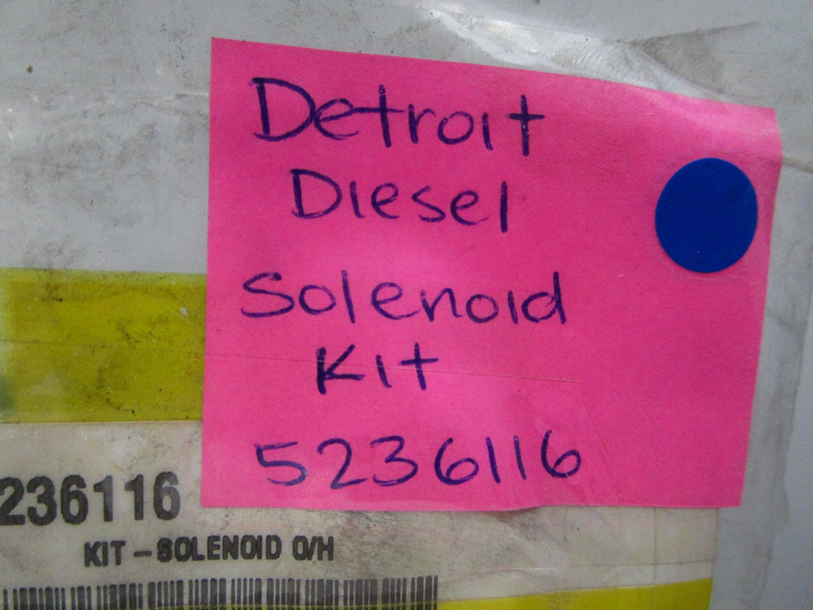 NEW OEM 5236116 Detroit Diesel Solenoid Kit 0810