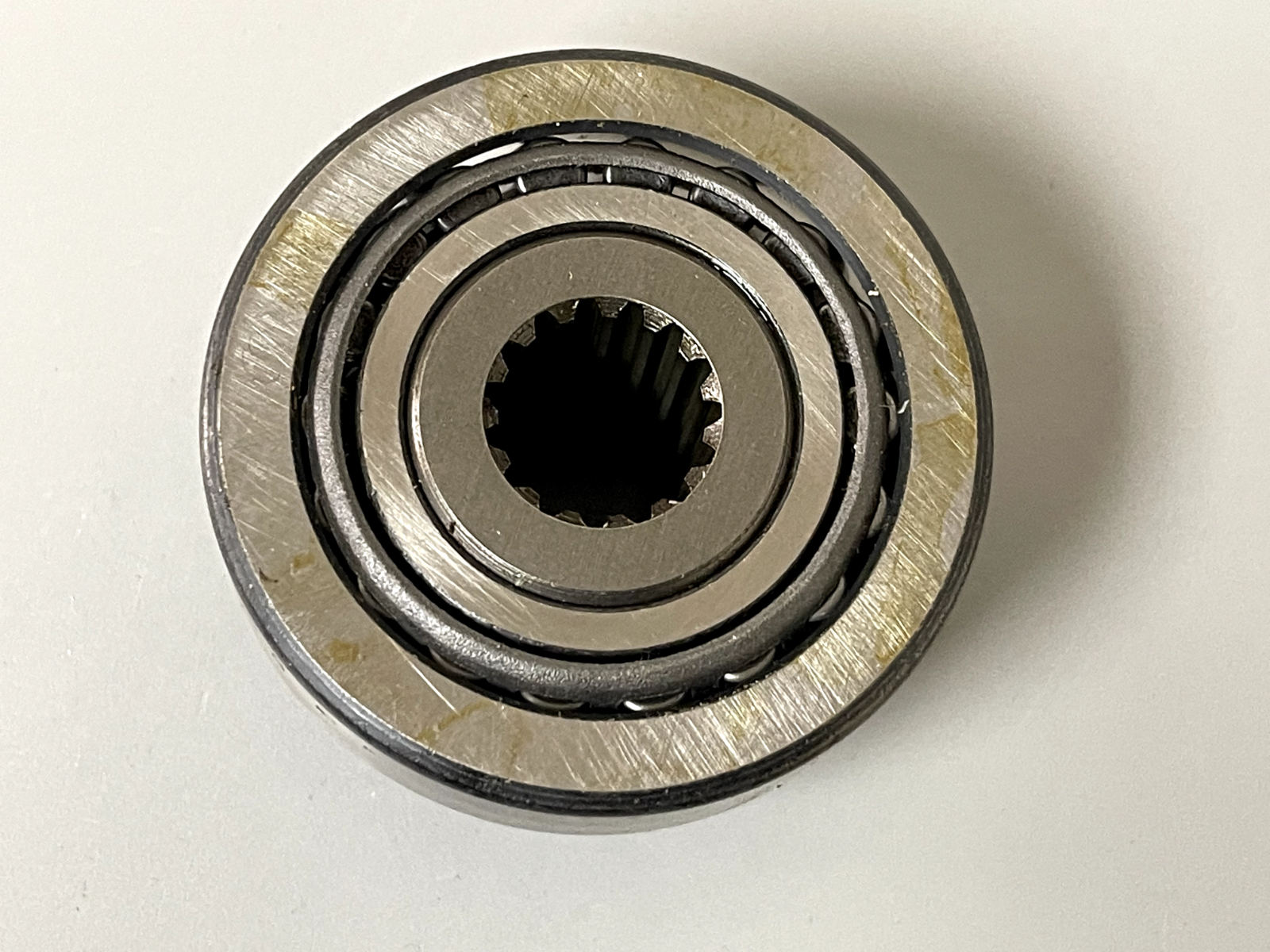 *NEW OEM* 0670 Mercury Quicksilver Force Pinion Gear Bearing Assembly A84266