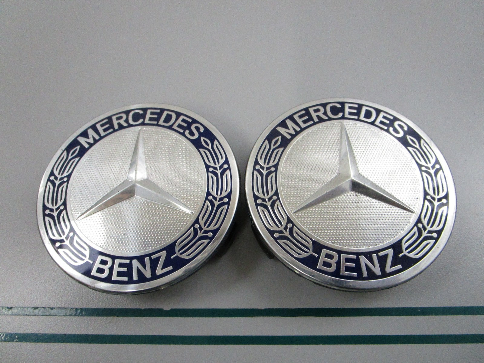 NEW OEM (LOT OF 2) 1714000025 Mercedes-Benz Wheel Center Cap 0810