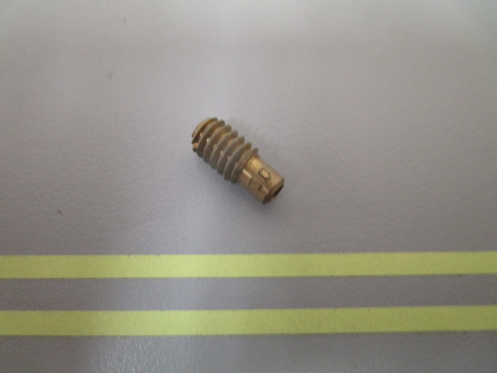 *NEW OEM* 0720 OMC Johnson Evinrude Orifice 50D 326526 0326526