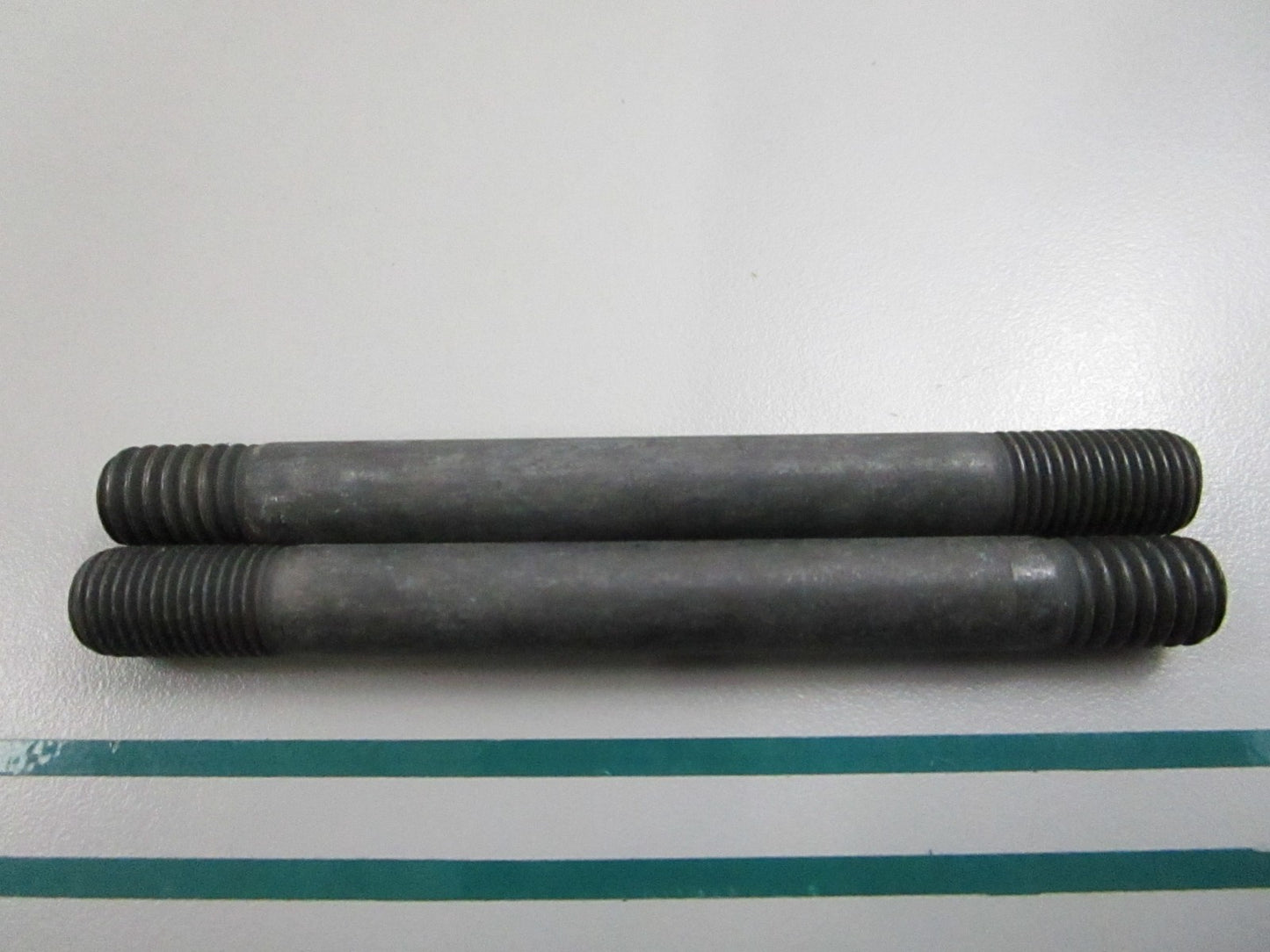 NEW OEM (LOT OF 2) 16-65947 Mercury Quicksilver Stud 0810