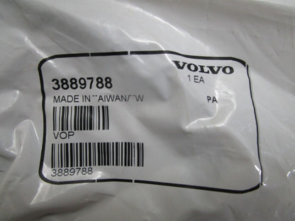 *NEW OEM* 0720 Volvo Penta Gasket 3889788