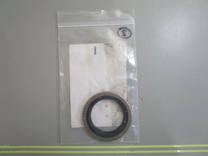 *NEW OEM* 0770 OMC Johnson Evinrude Seal 765461 0765461