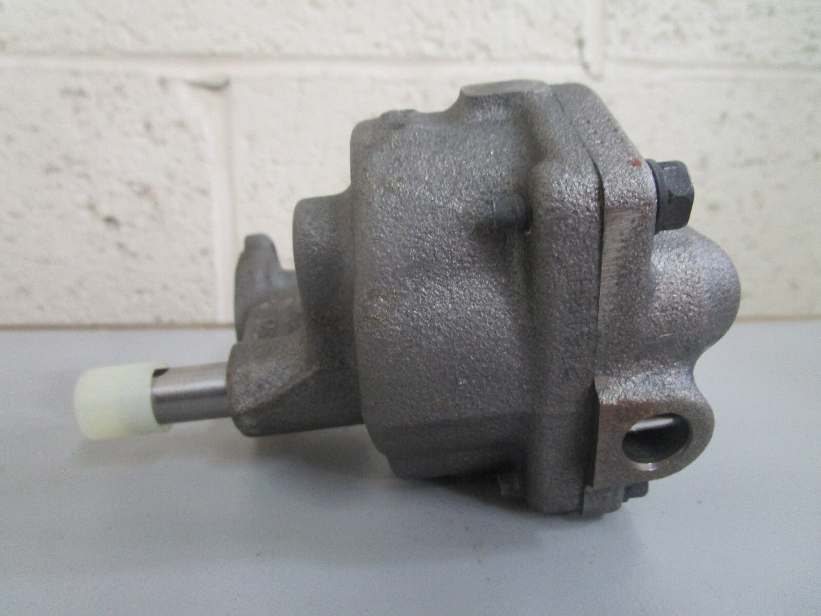 *NEW OEM* 0810 Mercury Quicksilver Oil Pump 17617