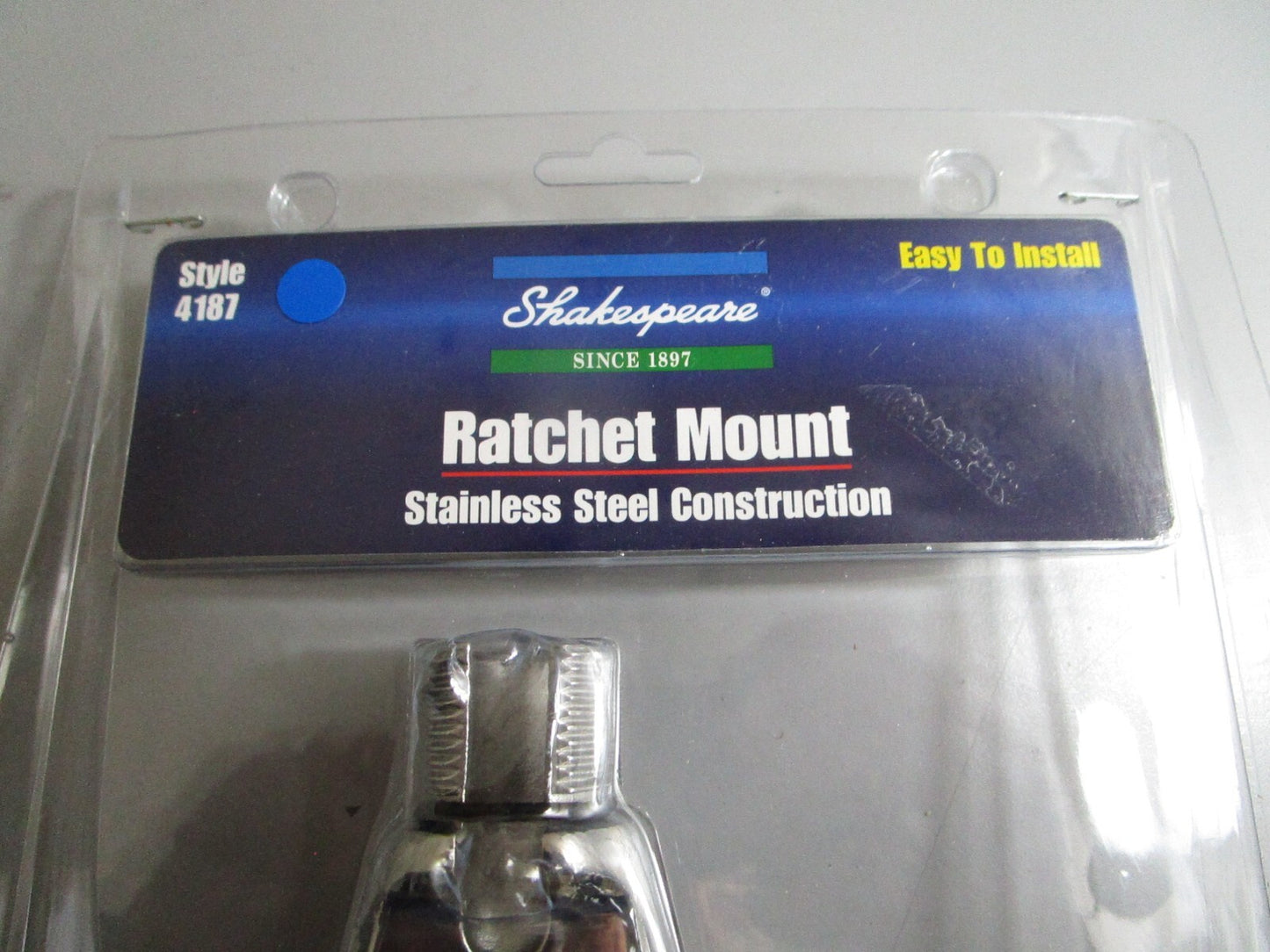 *NEW* 0810 Shakespeare Ratchet Mount 4187