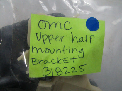 NEW OEM 318225 0318225 OMC Johnson Evinrude Upper Half Mounting Bracket 0810