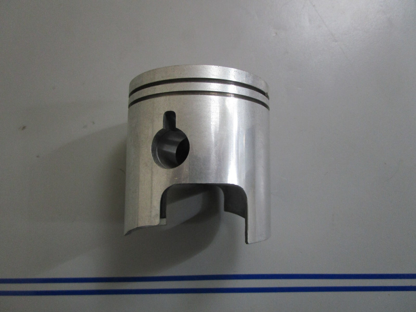 *NEW OEM* 0810 Suzuki Piston 12110-93302-025