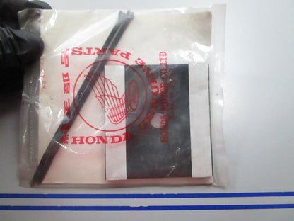 NEW OEM 50050-HC0-305 Honda Down Tube Rubber 0810