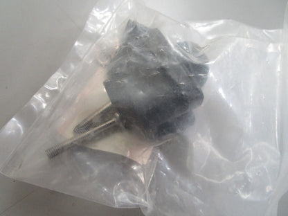 *NEW OEM* 0820 Suzuki Handle Grip 63240-93E00