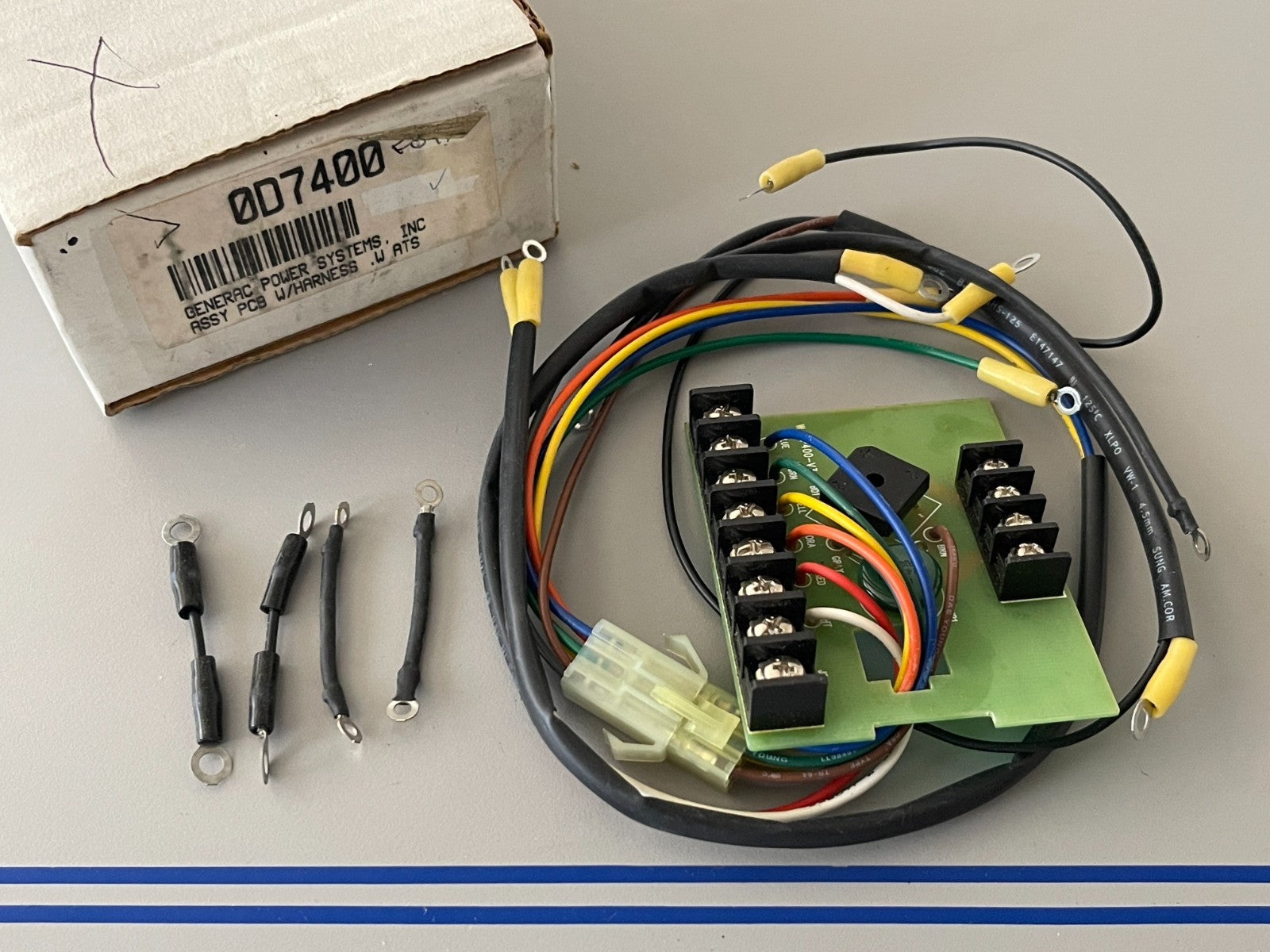 *NEW OEM* 0720 Generac PCB W/ Harness 0D7400