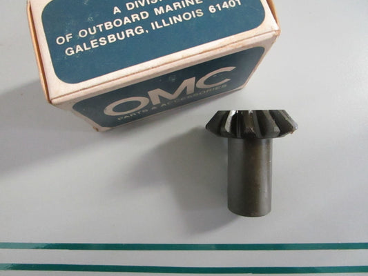 NEW OEM 308617 0308617 OMC Johnson Evinrude 12T Pinion Gear 0820