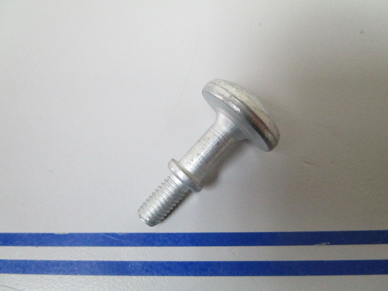 *NEW OEM* 0770 BMW Bolt 11141464235