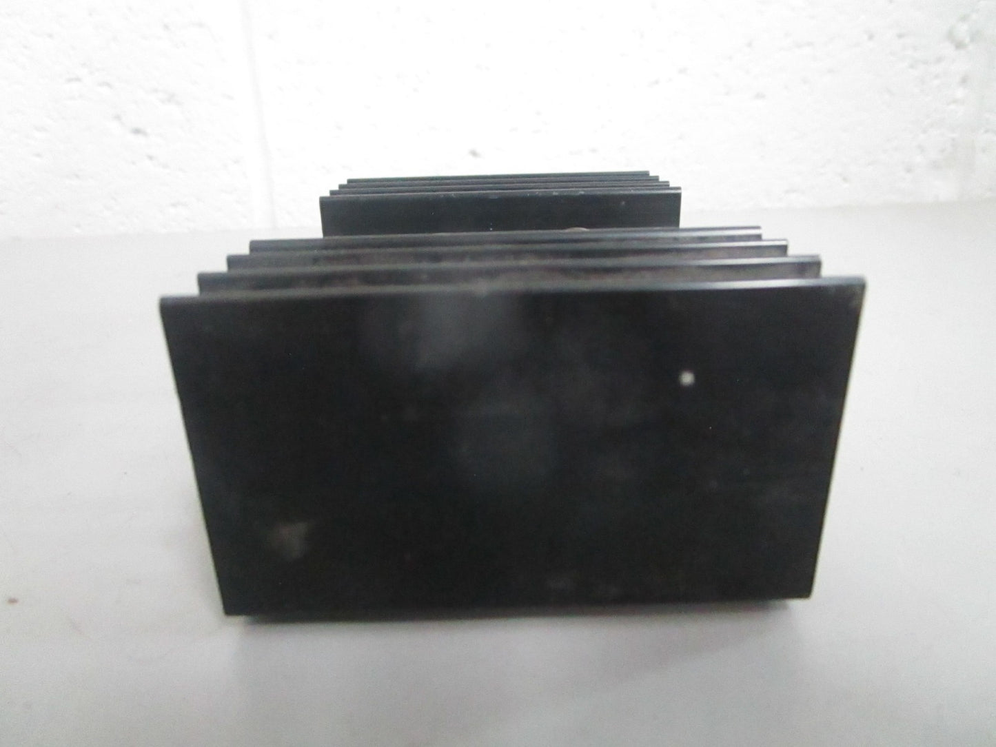 NEW #2412 Guest Battery Isolator 0820