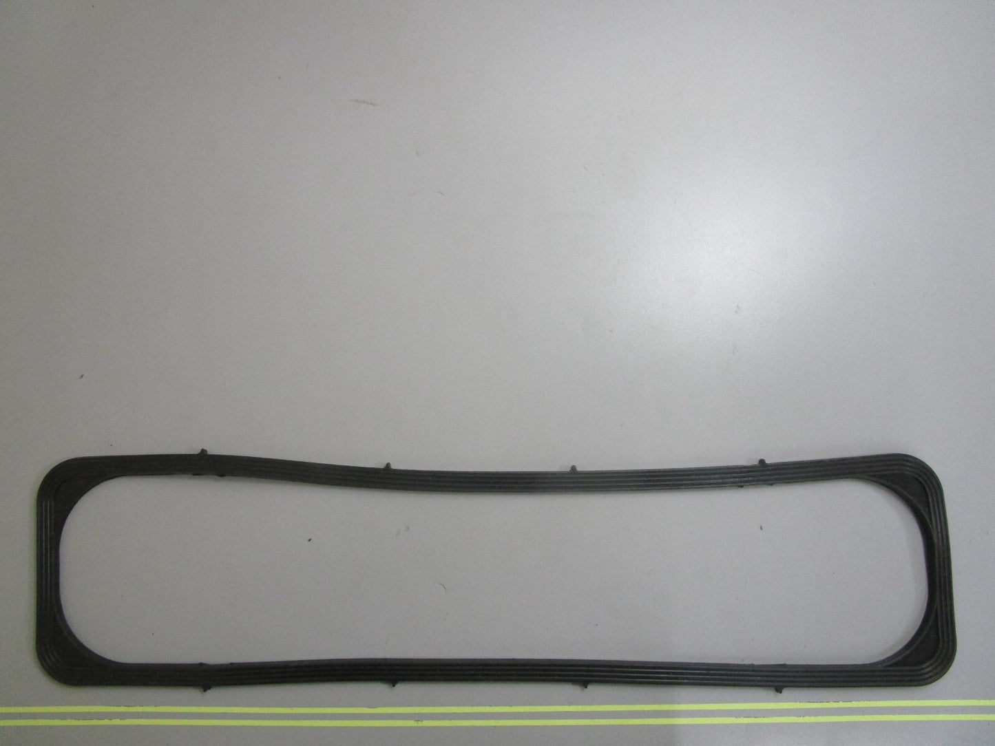 *NEW* 0810 Sierra Valve Cover Gasket 18-0664 Replaces: 27-17467