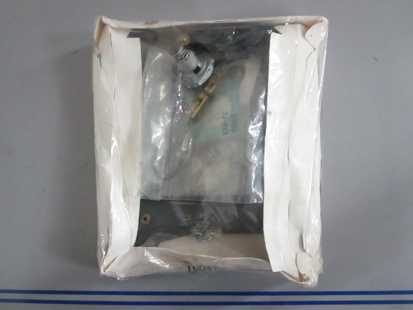 *NEW OEM* 0820 Walker Carburetor Repair Kit 19047