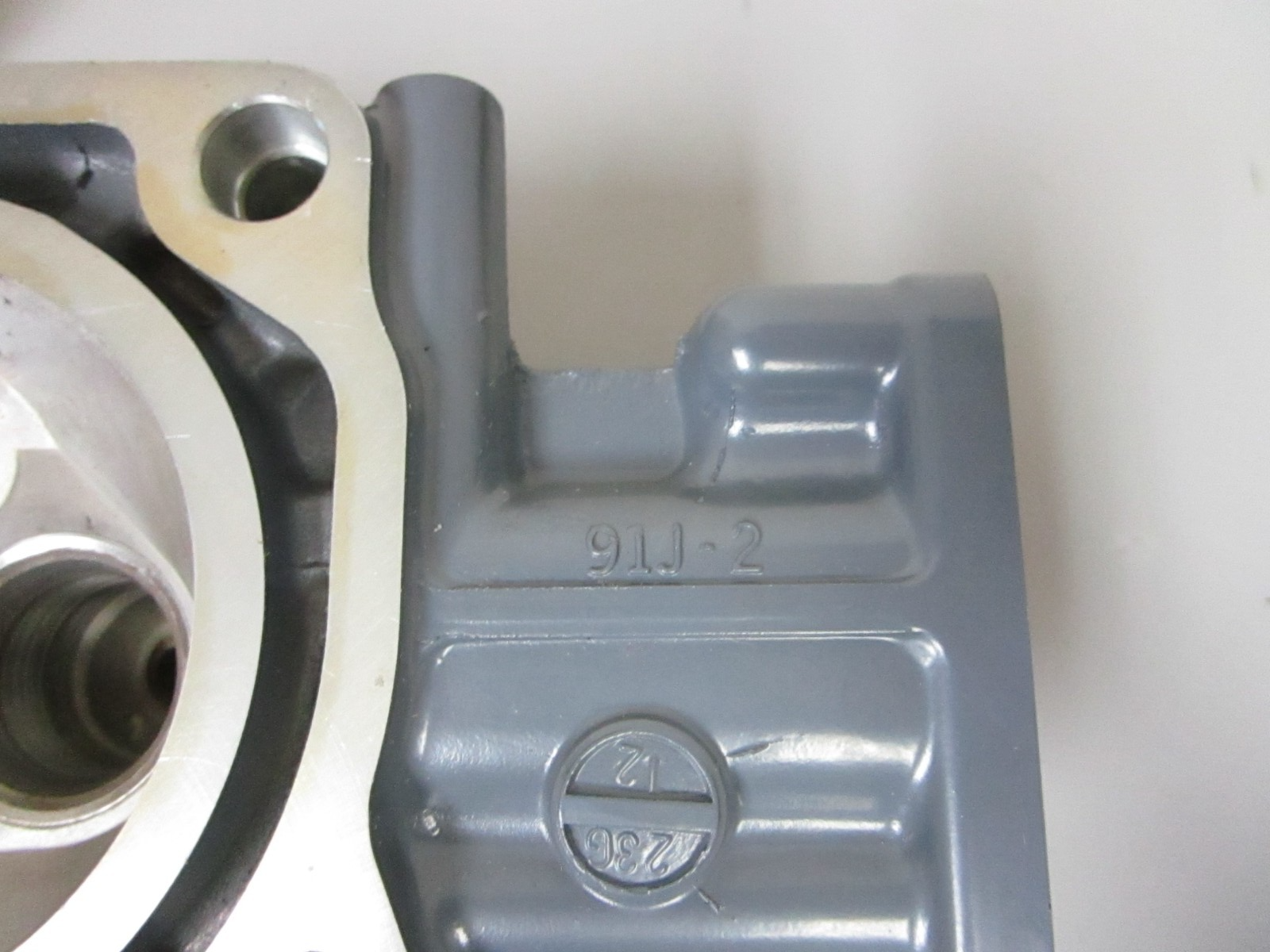 *NEW OEM* 0720 Suzuki 4hp 6hp 2005 2013-2016 Cylinder Head 11110-91J30