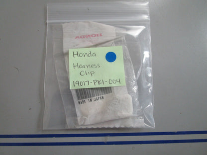 *NEW OEM* 0810 Honda Harness Clip 19017-PK1-004
