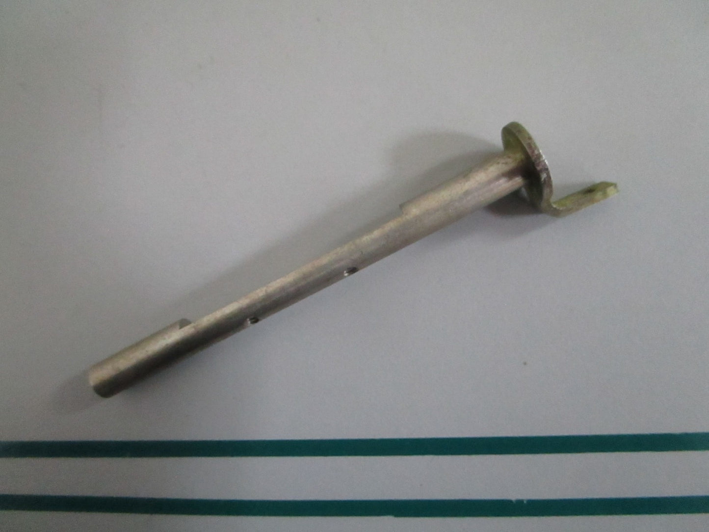 NEW OEM 387814 0387814 OMC Johnson Evinrude Choke Shaft & Arm 0820