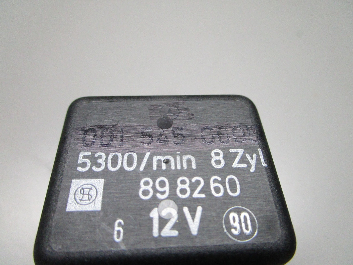 NEW OEM 0015450605 Mercedes-Benz Fuel Pump Relay 0820