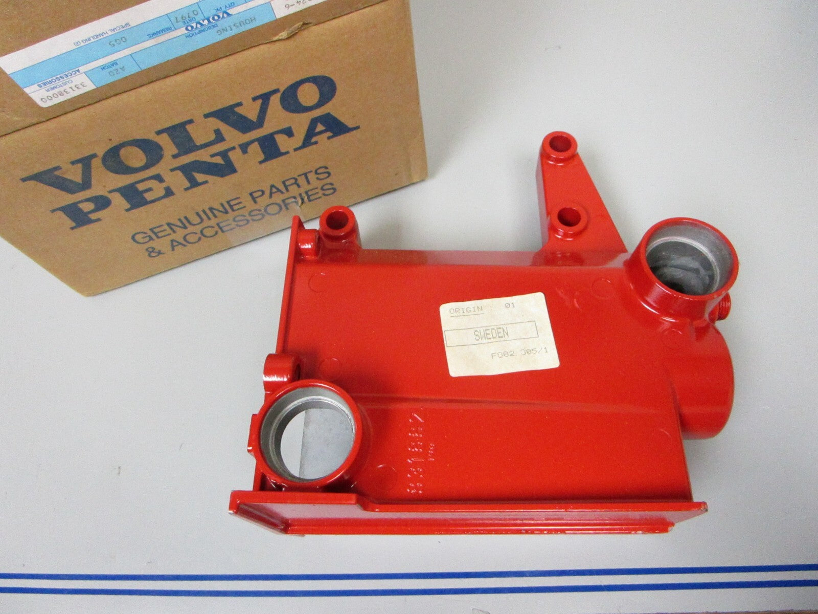 *NEW OEM* 0720 Volvo Penta Heat Exchanger 831924
