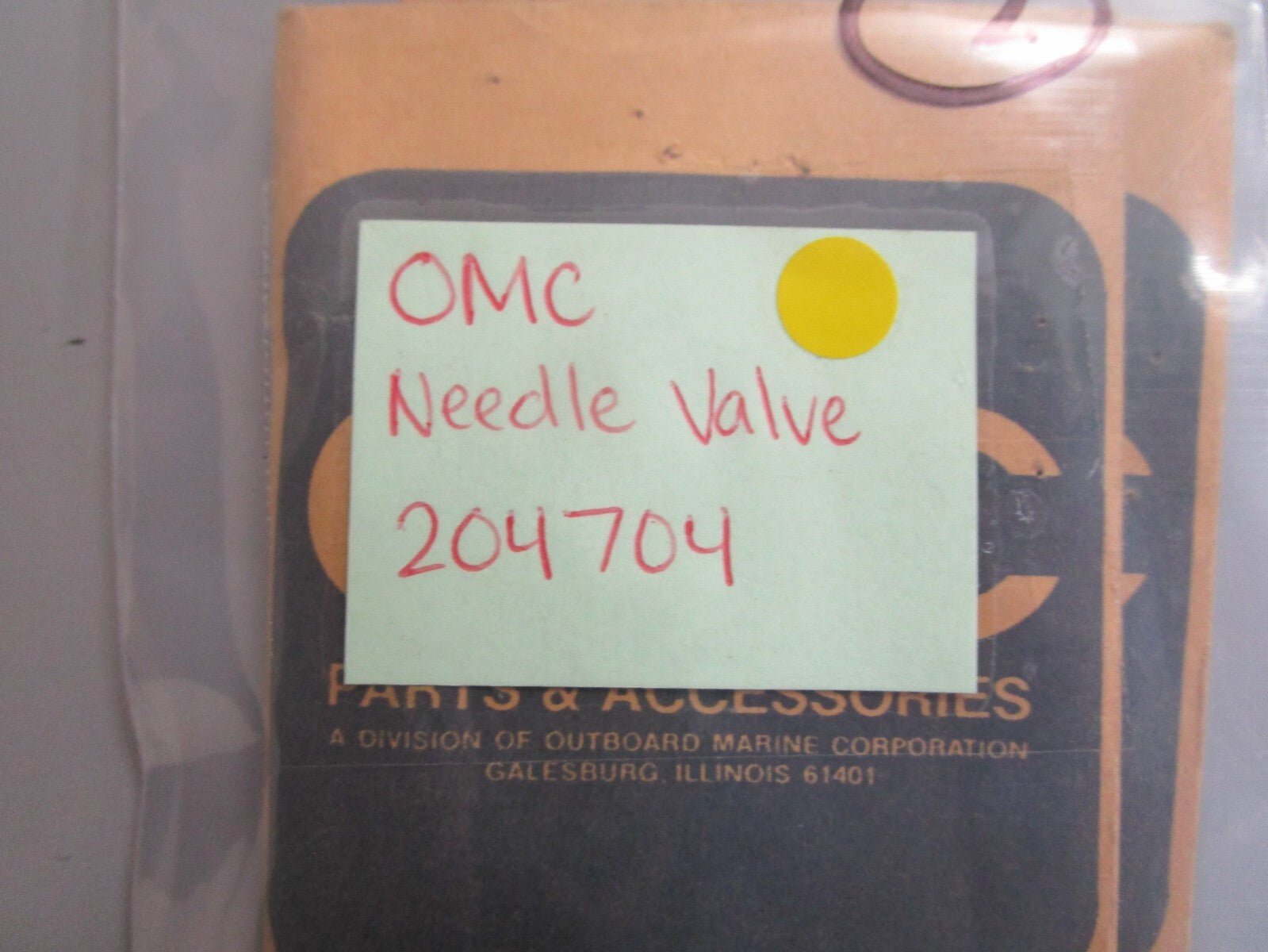 *NEW OEM* 0810 OMC Johnson Evinrude Needle Valve 204704 0204704