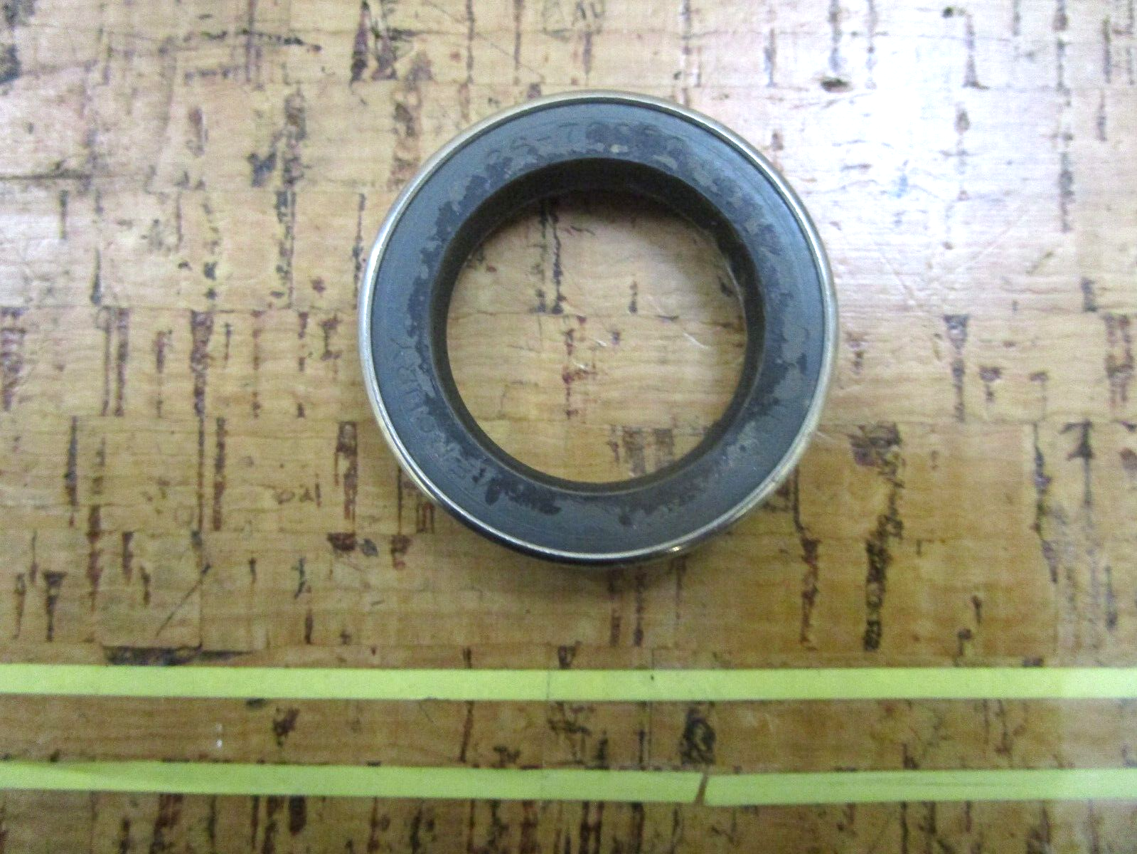 *NEW OEM* 0750 Mercury Quicksilver OIL SEAL 26-70081