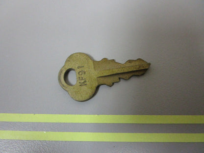 *NEW OEM* 0810 OMC Johnson Evinrude Ignition Key KF91 501606 0501606