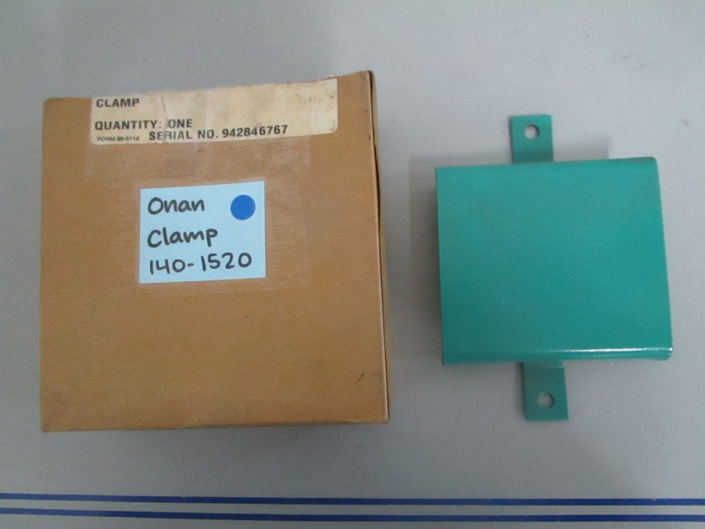 *NEW OEM* 0820 Onan Clamp 140-1520