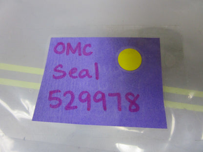 *NEW OEM* 0720 OMC Johnson Evinrude Seal 529978 0529978