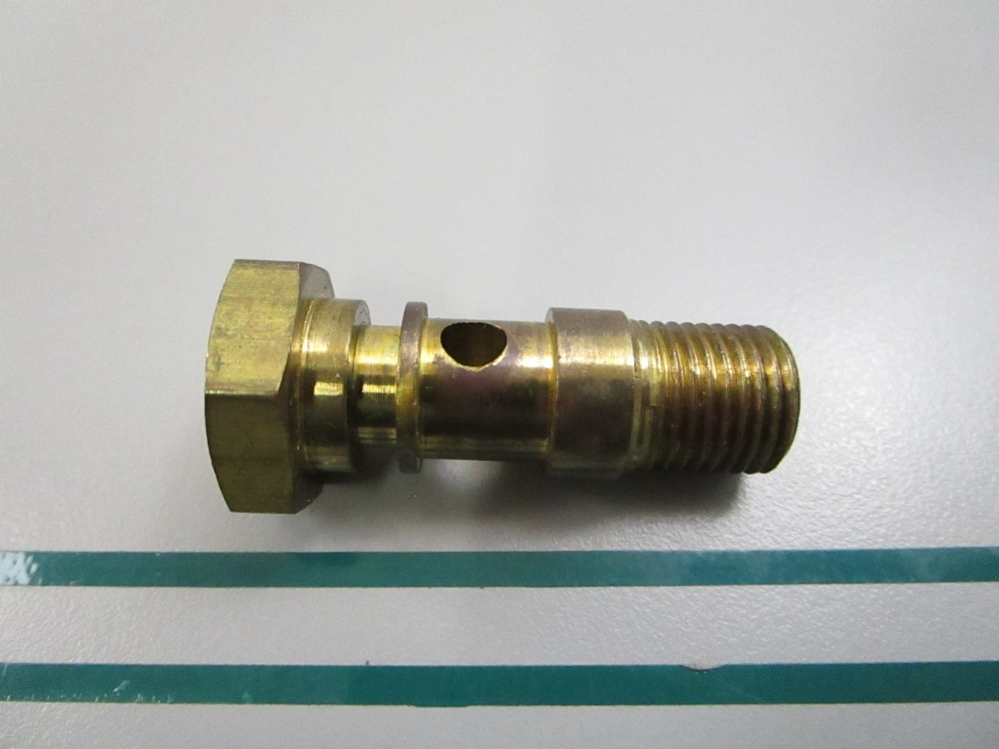NEW OEM 913363 0913363 OMC Johnson Evinrude Oil Drain Retainer 0810