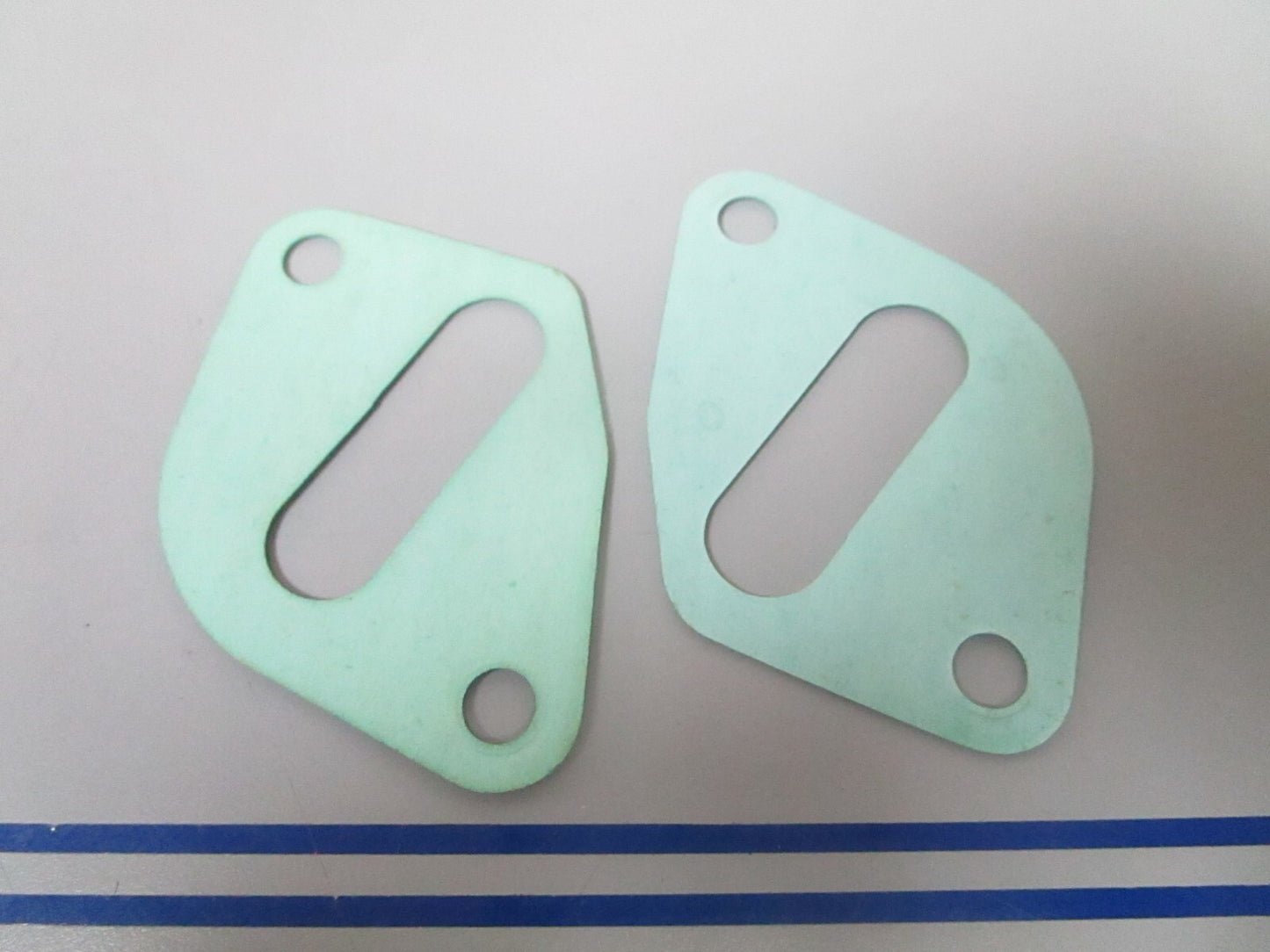*NEW OEM* (LOT OF 2) 0810 Volvo Penta Gasket 1378905