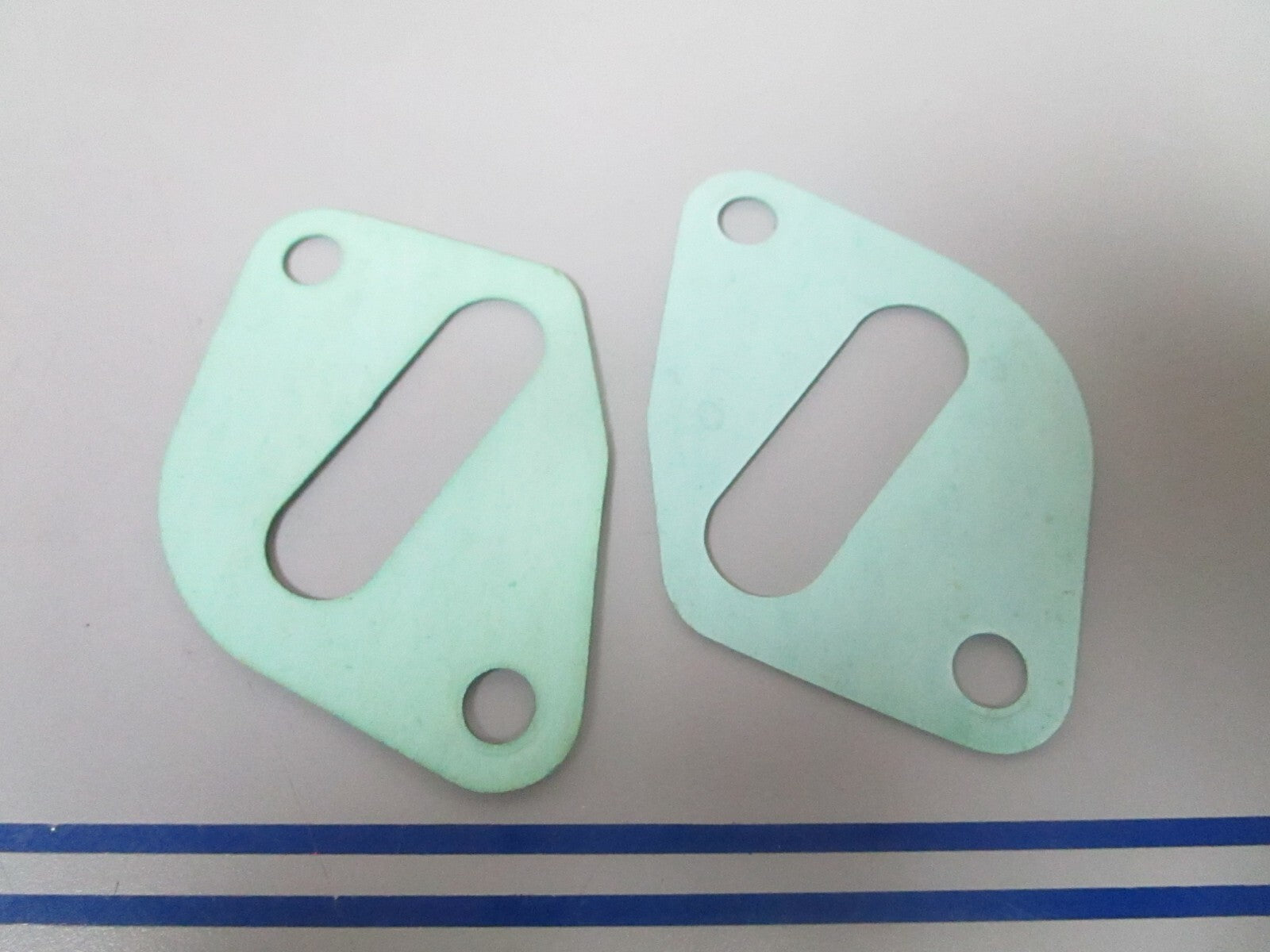 *NEW OEM* (LOT OF 2) 0810 Volvo Penta Gasket 1378905