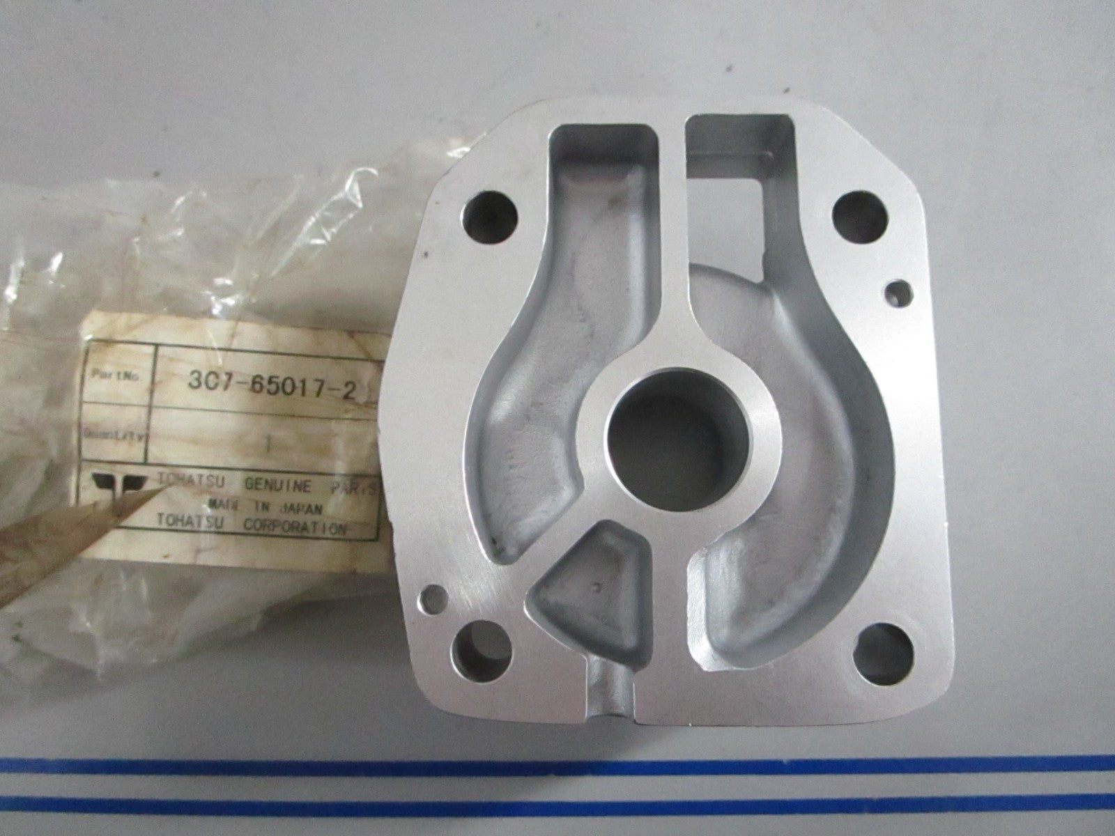 NEW OEM 3C7-65017-2 Tohatsu Lower Pump Case 0820