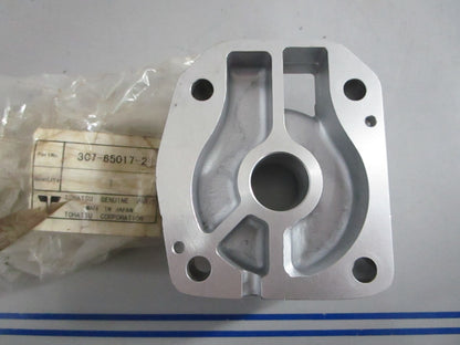 NEW OEM 3C7-65017-2 Tohatsu Lower Pump Case 0820