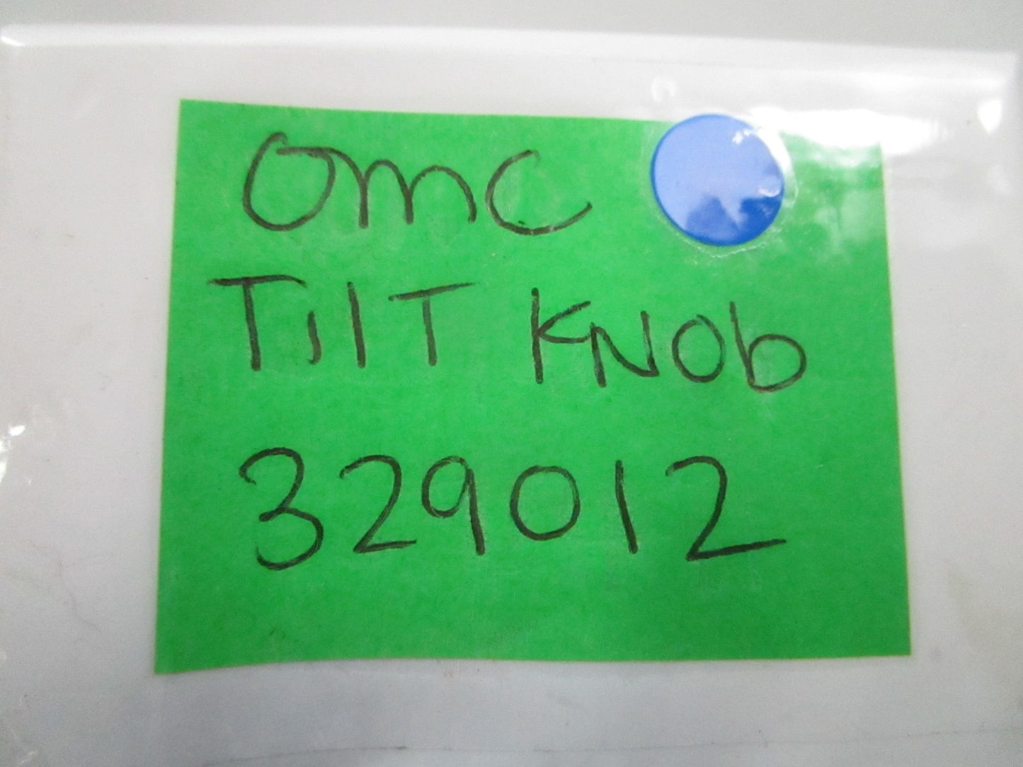 *NEW OEM* 0810 OMC Johnson Evinrude Tilt Knob 329012 0329012