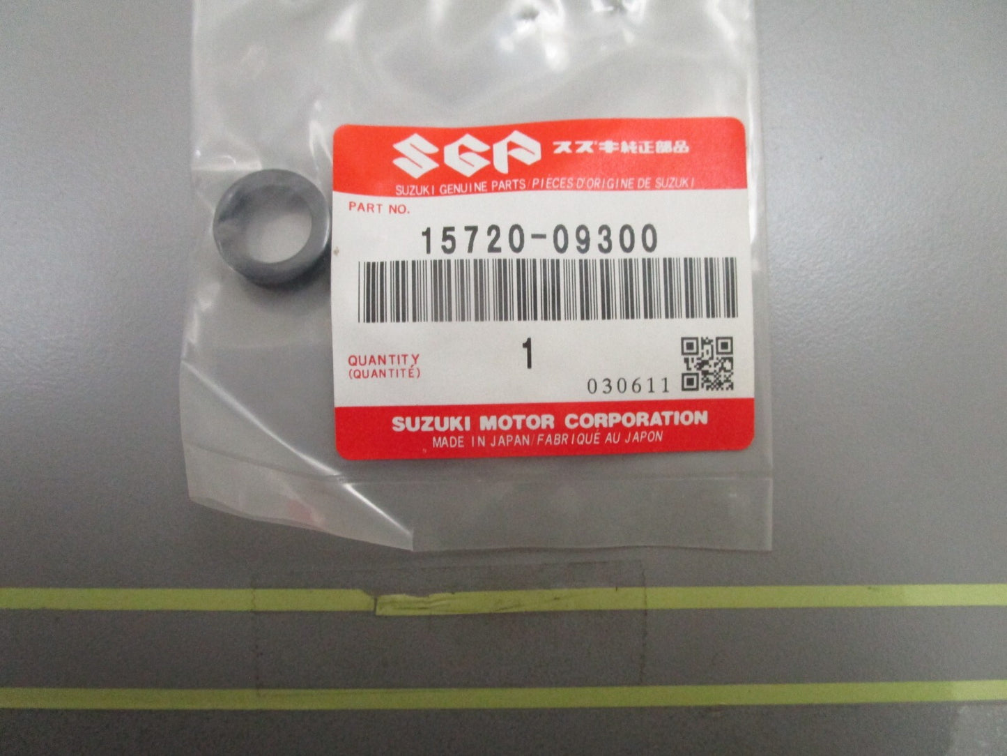 *NEW OEM* 0810 Suzuki Injector Grommet 15720-09300