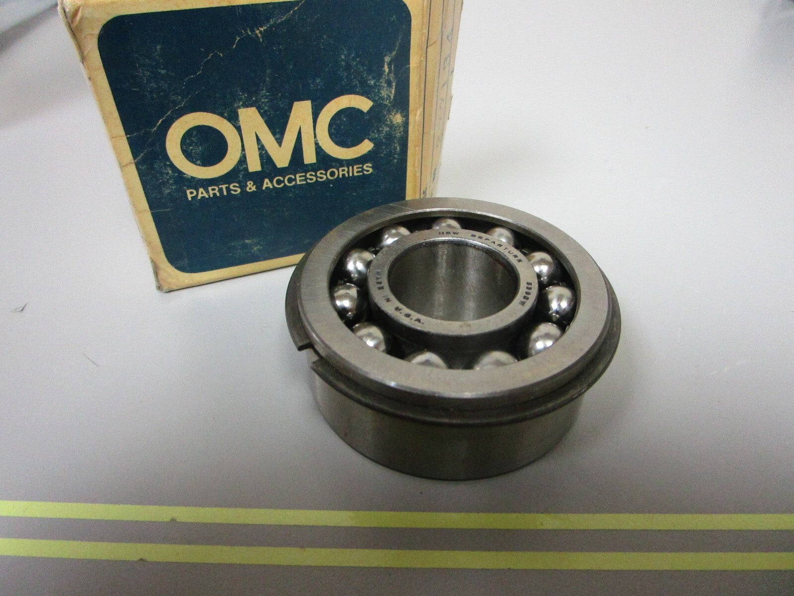 *NEW OEM* 0810 OMC Johnson Evinrude Bearing 377134 0377134