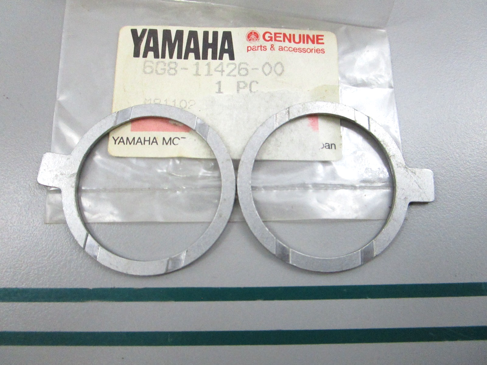 NEW OEM (LOT OF 2) 6G8-11426-00-00 Yamaha Plane Bearing 0810