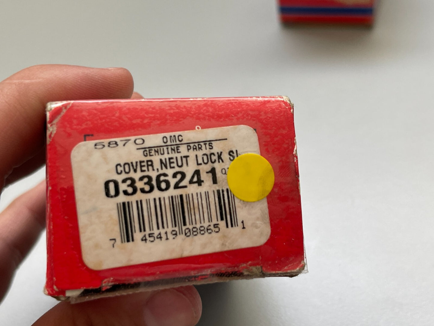 *NEW OEM* 0810 OMC Johnson Evinrude Neutral Lock Cover 336241 0336241