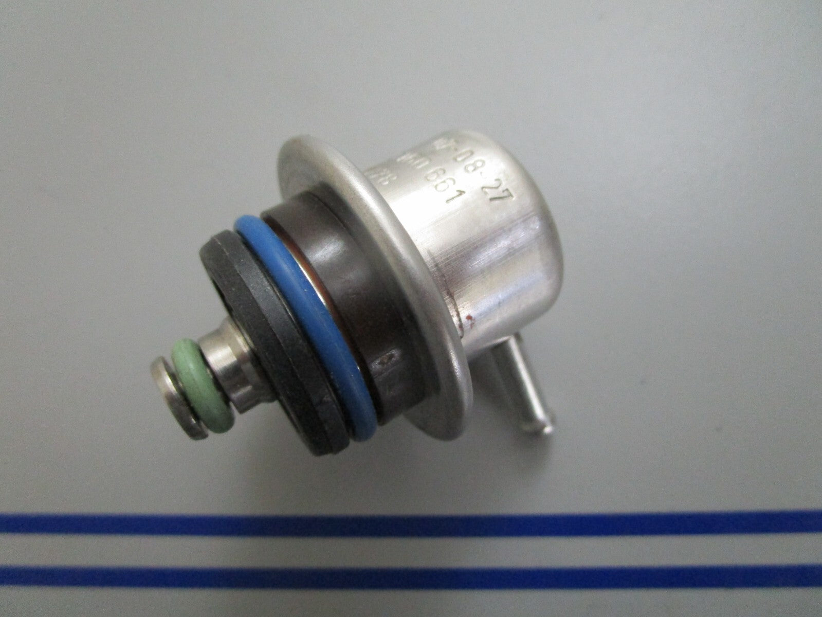 *NEW OEM* 0820 Volvo Penta Fuel Pressure Regulator 3858967