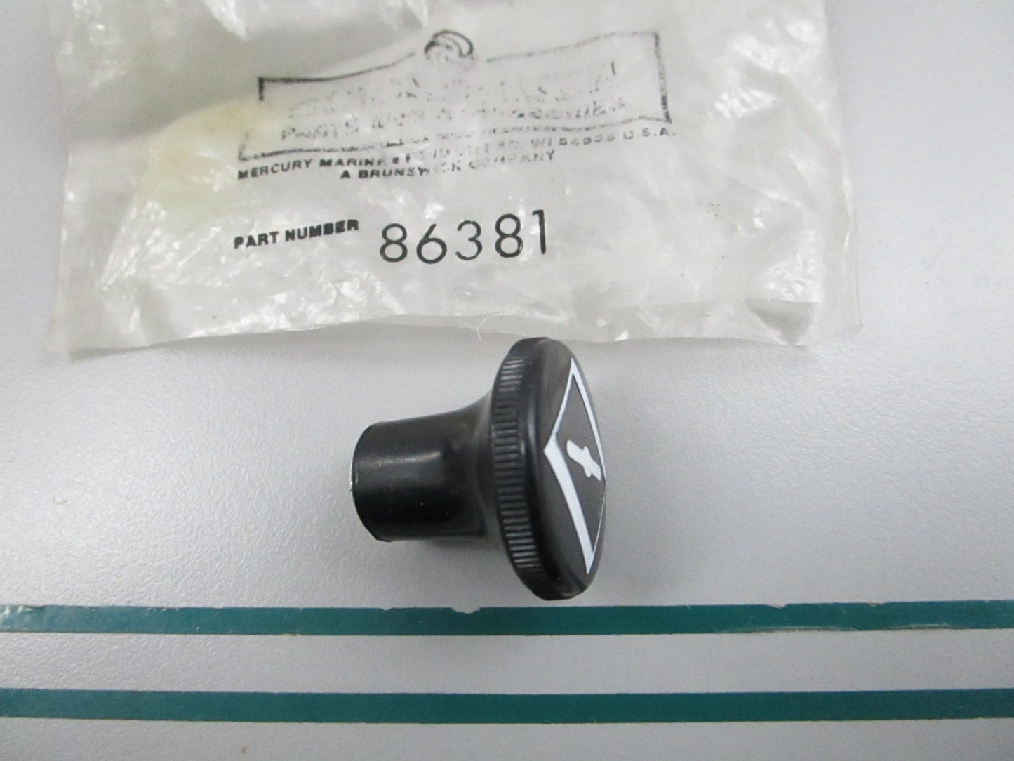 NEW OEM 86381 Mercury Quicksilver Choke Knob 0810