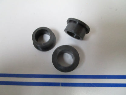 *NEW OEM* (LOT OF 3) 0810 Volvo Penta Bushing 897243