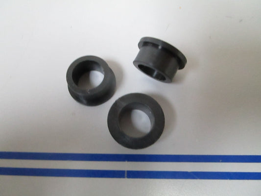 *NEW OEM* (LOT OF 3) 0810 Volvo Penta Bushing 897243