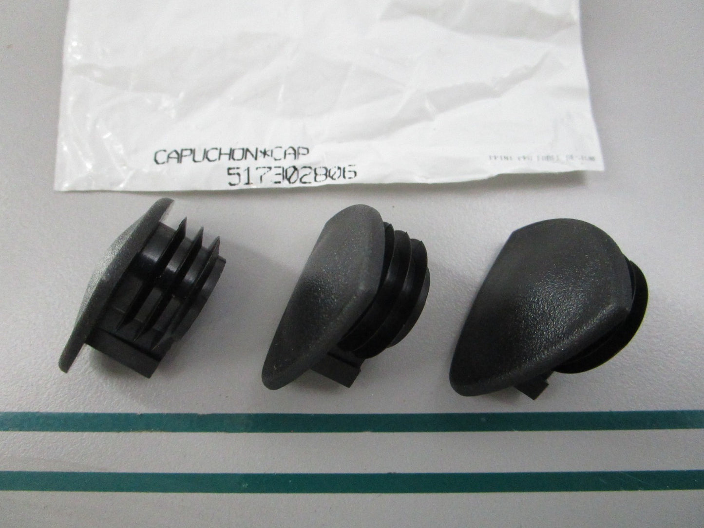 NEW (LOT OF 3) 517302806 Sea-Doo Cap 0810