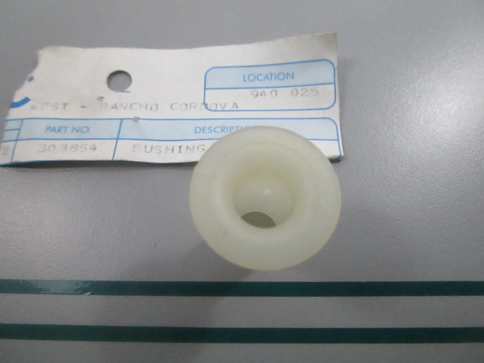 NEW OEM 303854 0303854 OMC Johnson Evinrude Bushing 0810