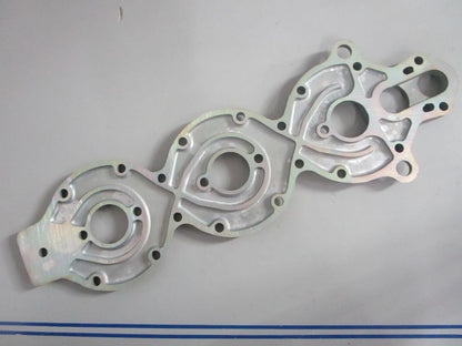 NEW OEM 320840 0320840 OMC Johnson Evinrude Cylinder Head Cover 0820