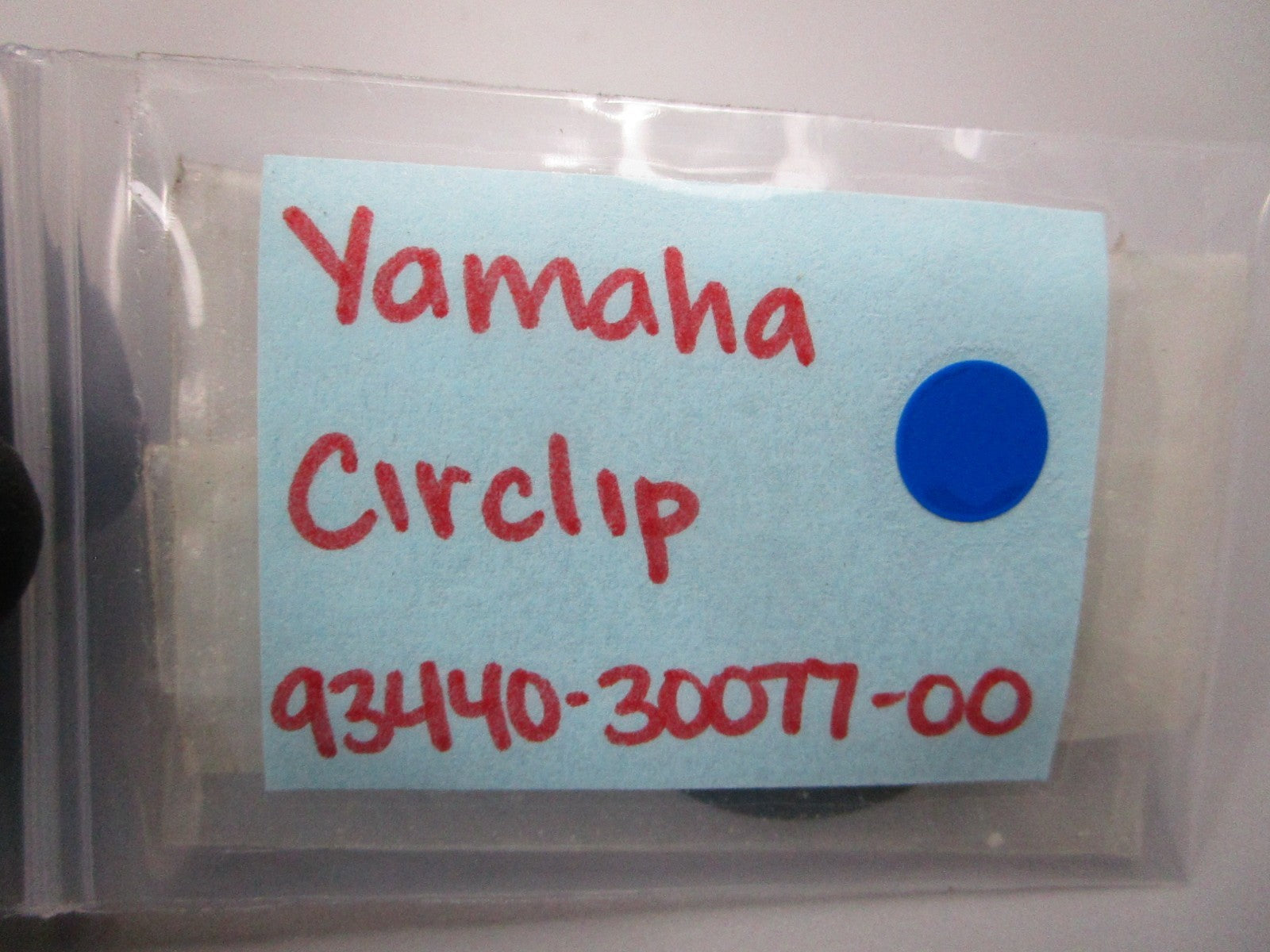 NEW OEM 93440-30077-00 Yamaha Circlip 0810