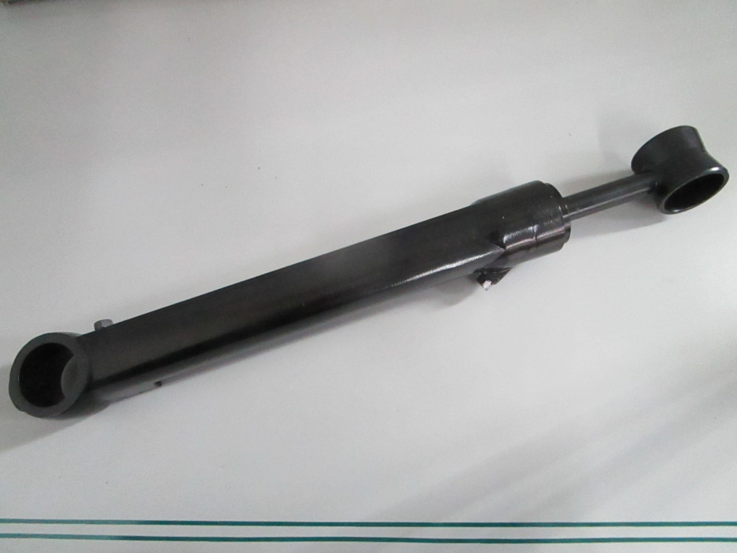 NEW 9B-104-02 SEI Alpha I Sterndrive PORT Trim Cylinder Rep: 98703A3 Merc 0820