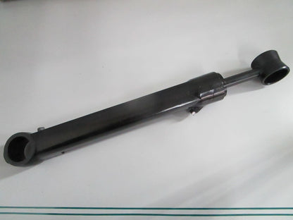 NEW 9B-104-02 SEI Alpha I Sterndrive PORT Trim Cylinder Rep: 98703A3 Merc 0820