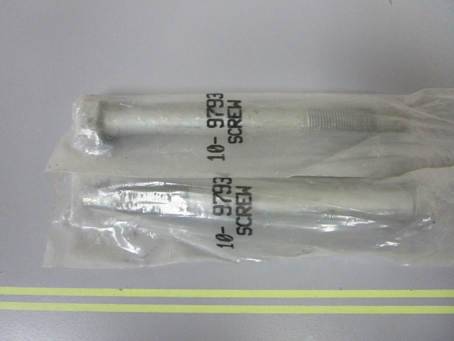 *NEW OEM* (LOT OF 2) 0810 Mercury Quicksilver Screw 10-97934